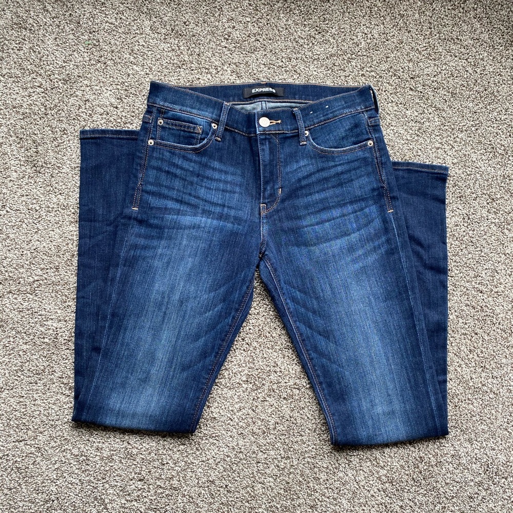 Express LIKE NEW barely boot jeans